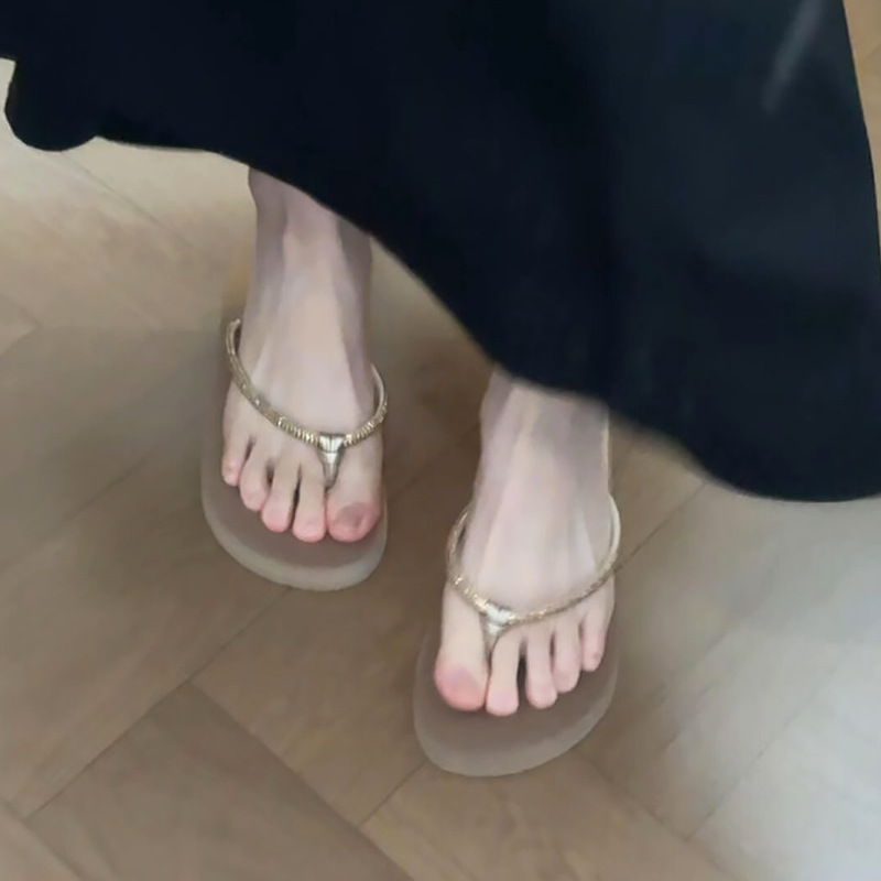 브라운 라인스톤 플립플롭