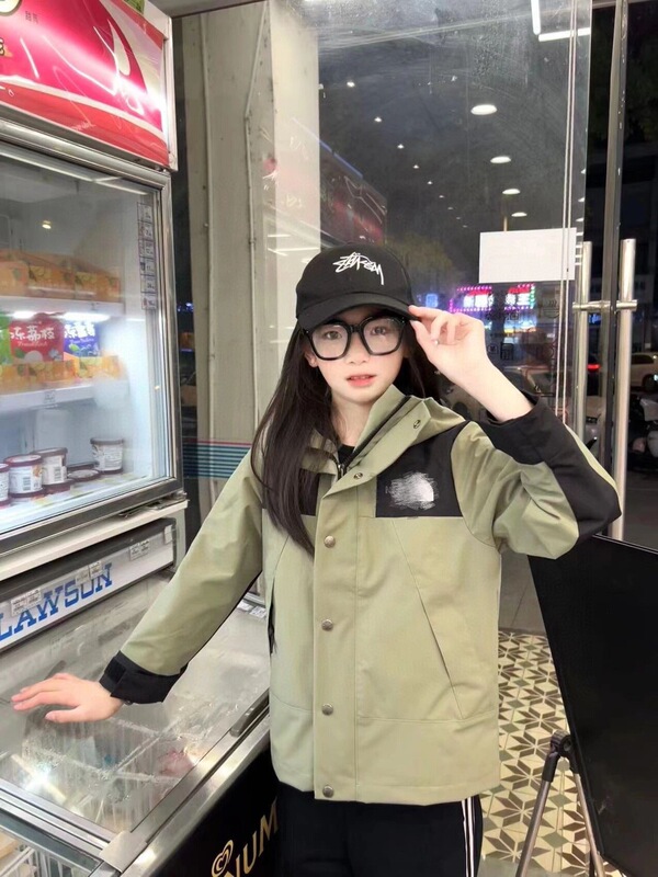 莆田美版儿童1990冲锋衣北脸防水防风TNF户外亲子男女秋冬装外套|undefined
