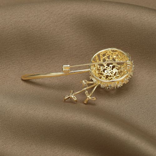 Korean style high-end exquisite zircon dandelion brooch, elegant corsage, suit pin, anti-exposure accessories