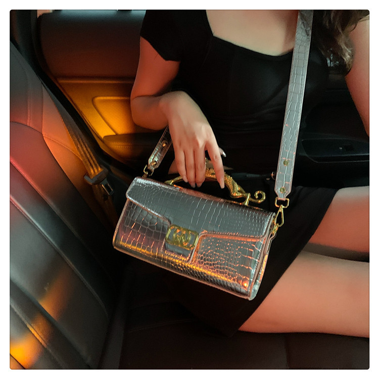 Stylish Women's Single Shoulder Crossbody Shell Handbag Elegant_voghion.com