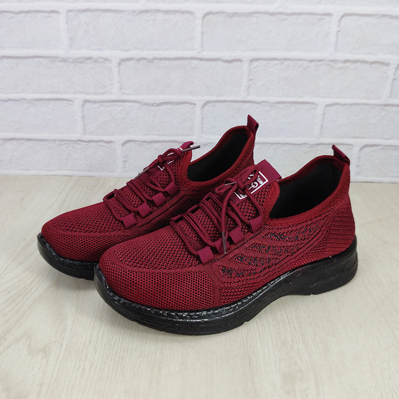 Spring Casual Sports Walking Shoes for Moms, Breathable Fly-Knit Mesh Polyurethane Sole Running Shoes, Old Beijing Cloth Shoes for Women Spring Casual Sports Walking Shoes for Moms, Breathable Fly-Knit Mesh Polyurethane Sole Running Shoes, Old Beijing Cloth Shoes for Women