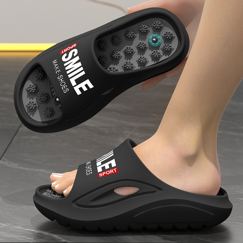 Zapatillas de sala de operaciones EVA para hombres 2026 nuevo verano para usar suela gruesa de arco de masaje resistente al desgaste zapatillas frías para hombres