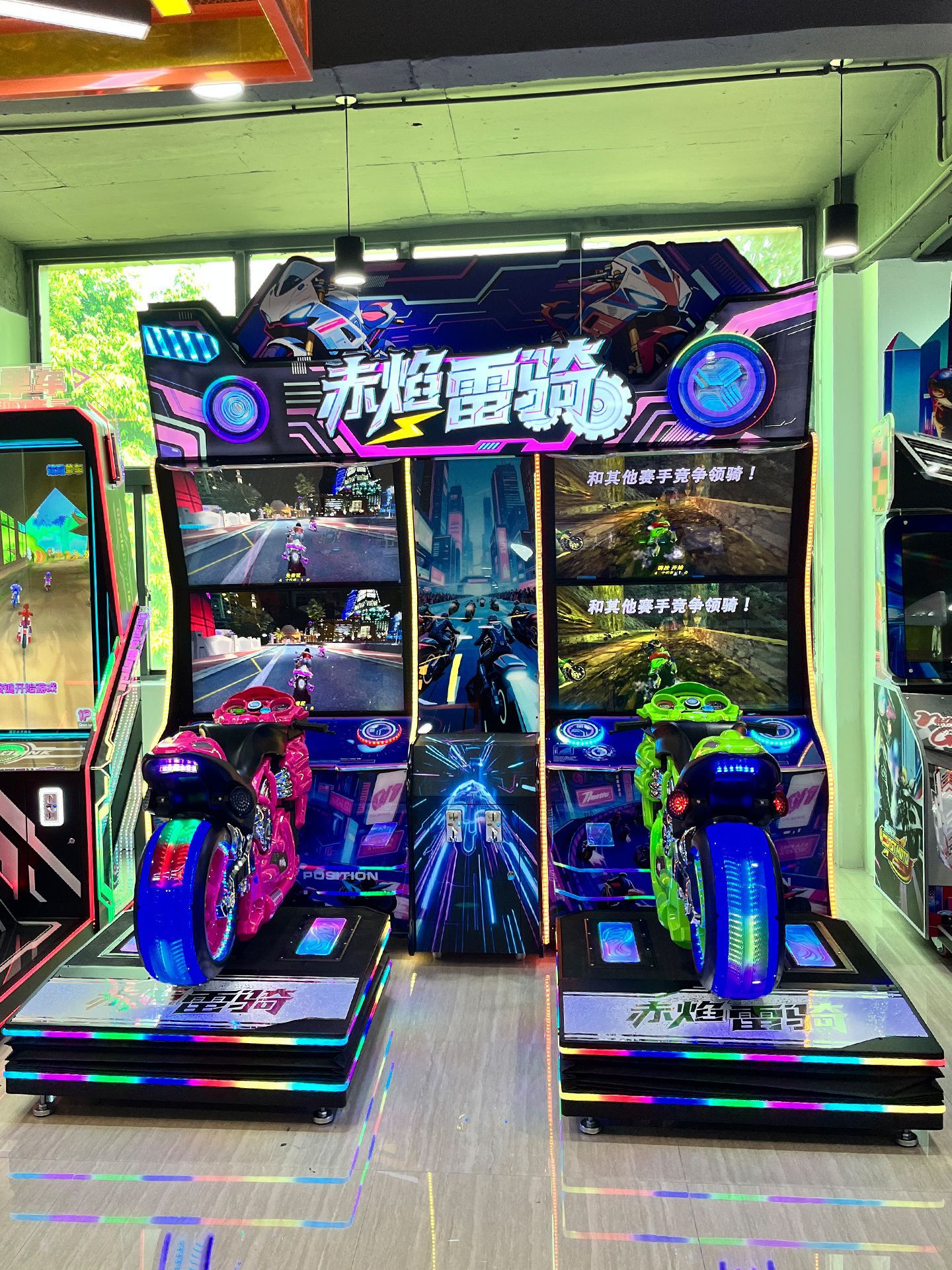 Gran ciudad de videojuegos animada ciudad comercial de movimiento completo super simulación de conducción máquina de carreras de motocicletas máquina de juegos de entretenimiento