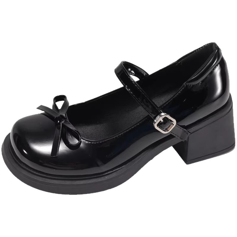 Zapatos Retro franceses de mujer 2026 primavera nuevo estilo de estilo universitario tacones gruesos arcos de altura jk zapatos de cuero pequeños