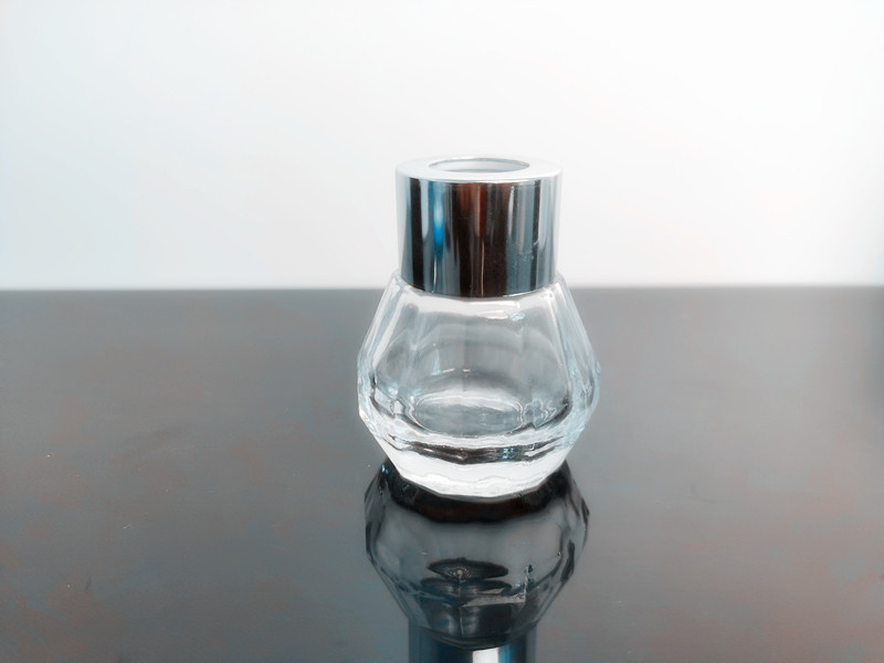 Botella de aromaterapia botella de aromaterapia de vidrio 100mL botella de aromaterapia sin fuego botella de aromaterapia redonda engrosada botella de perfume con tapa de botella de aceite esencial