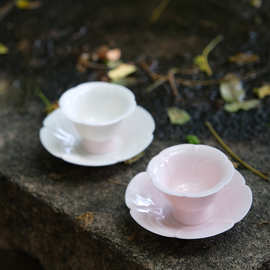 梅花落粉黛铃铛杯陶瓷白瓷粉色白色手工捏花主人单杯品茗茶杯女士