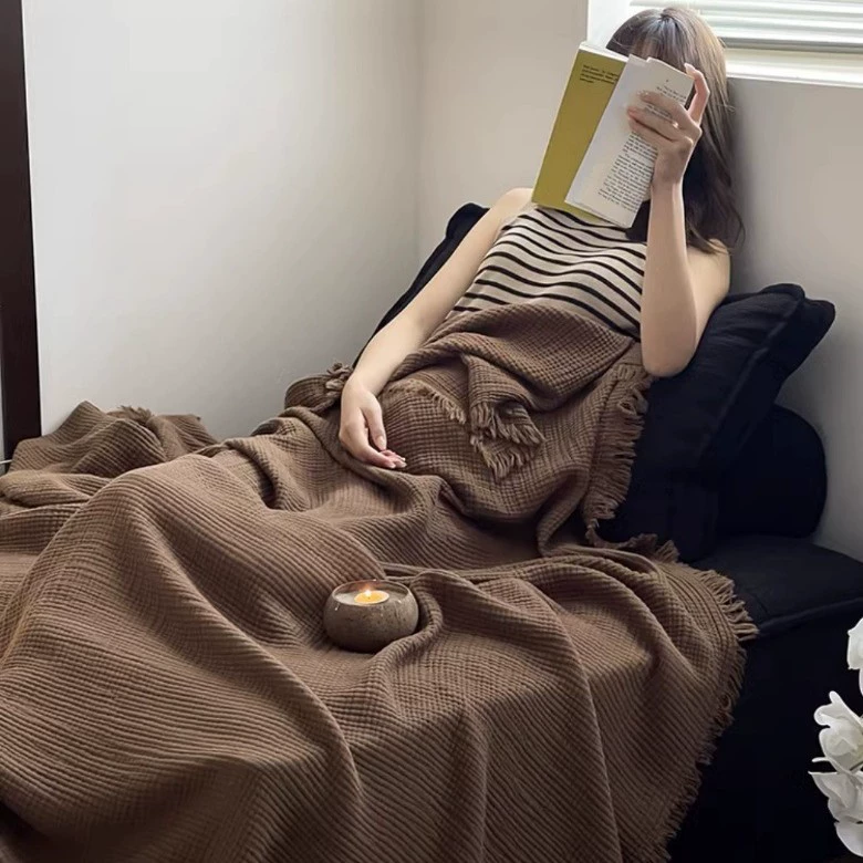 Чесаное японское четырехслойное марлевое одеяло с жаккардовой кисточкой, маленькое одеяло, чехол для дивана, офисное одеяло для сна, оптовая продажа