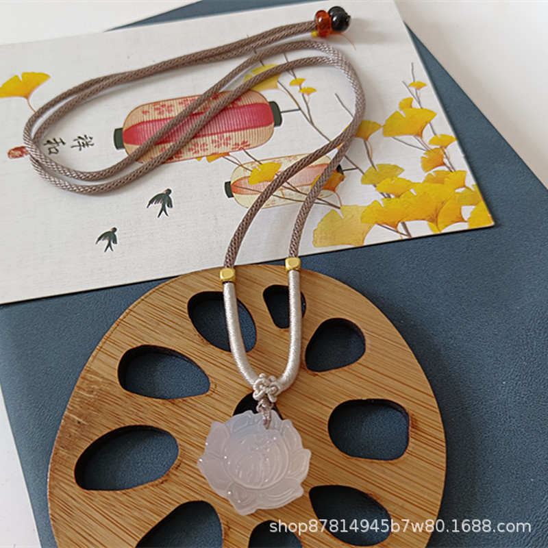 우유 차 로프가있는 연꽃 (21*20mm)