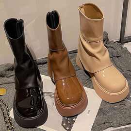 小众新品感裤管靴炸街圆头短靴女春秋单靴厚底小个子英伦风马丁靴