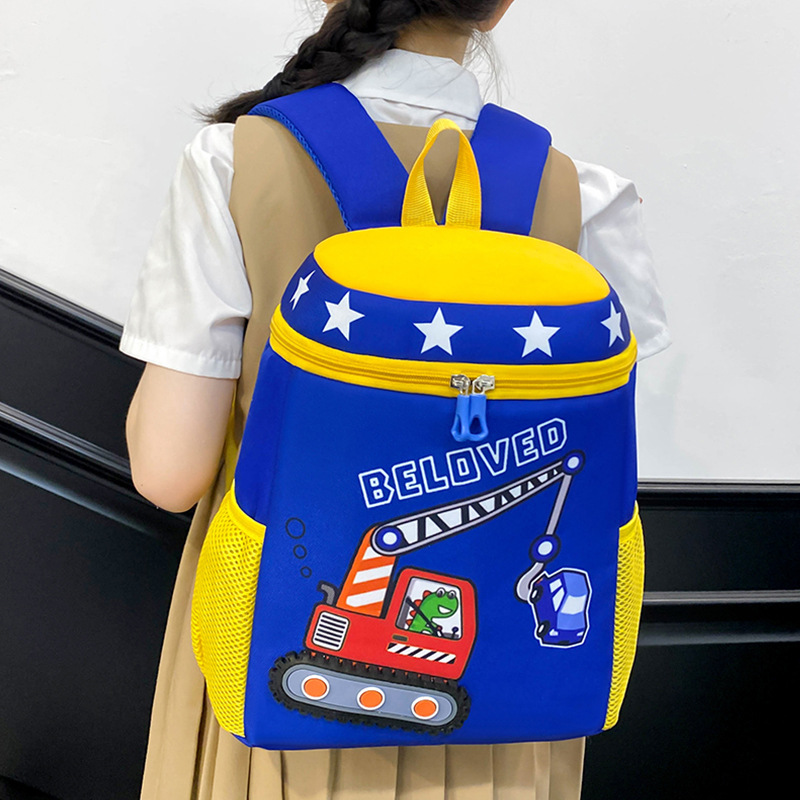 Mochila infantil de dibujos animados, coche de ingeniería, mochila escolar para niños, jardín de infantes, mochila transpirable para niñas de clase media y grande, luz