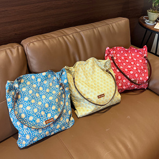 �����¿�����͹��nϵ㼑��L�μ���黨С����yʽ����Ů