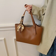 油蜡皮百搭休闲个性托特包女大容量通勤质感洋气设计感单肩包