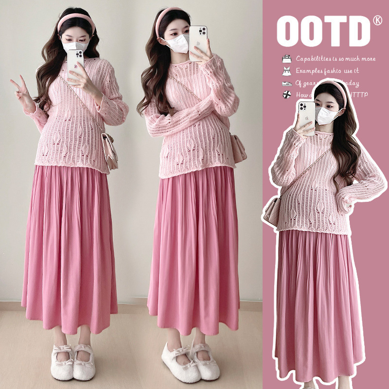 Real Shot of Early Spring New Maternity Wear Korean Style Unique Age-Reducing Fashion Hollow Top and Skirt Suit