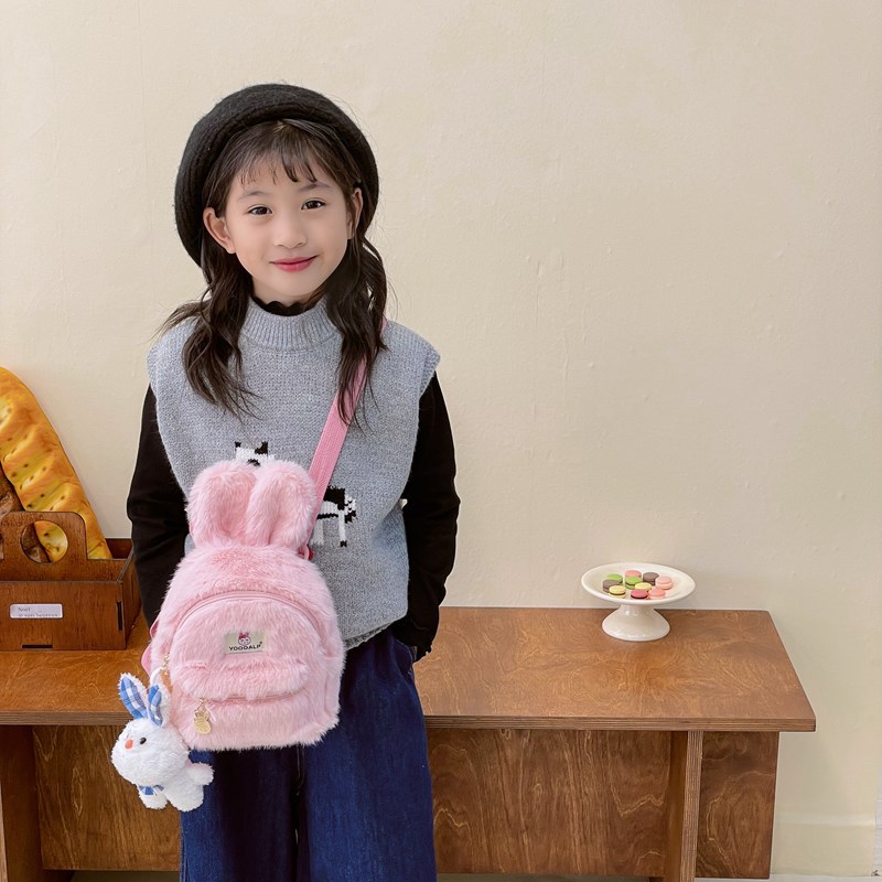 Mochila de dibujos animados para niños y niñas adorable conejo jardín de infantes bebé mochila nueva bolsa de peluche para niños de comercio exterior