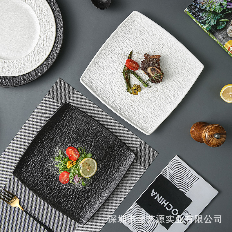 일본식 식기 세라믹 접시 가정 요리 아침 식사 접시 창조적 인 서양식 스테이크 플레이트 검은 식기 사각형 접시