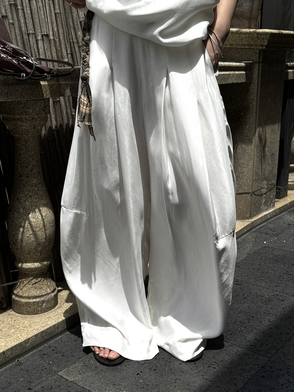 ルーブル夏の新しいパリファッショナブルなオールドマネースタイルキュプラリブプリーツワイドレッグパンツ女性用|undefined