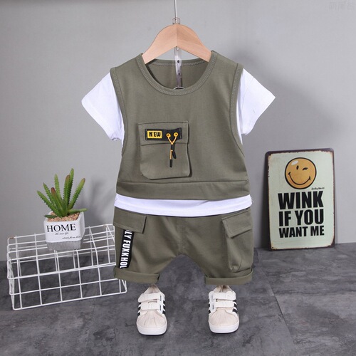 Foreign trade children's clothing manufacturer wholesale boys' summer clothing spliced ​​short-sleeved children's fashion vest sports children's suit two-piece set