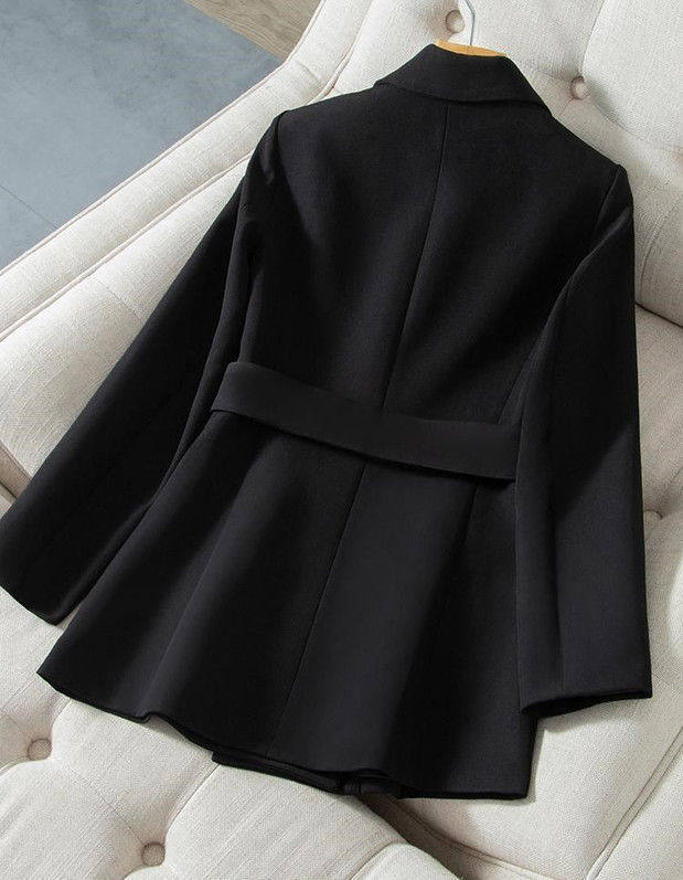 Áo blazer nữ dáng eo dài vừa, tay dài, đệm vai, cổ vest, phong cách thanh lịch — Màu trắng nhạt, màu đen, trắng, Bông mùa đông màu trắng nhạt chi tiết 3