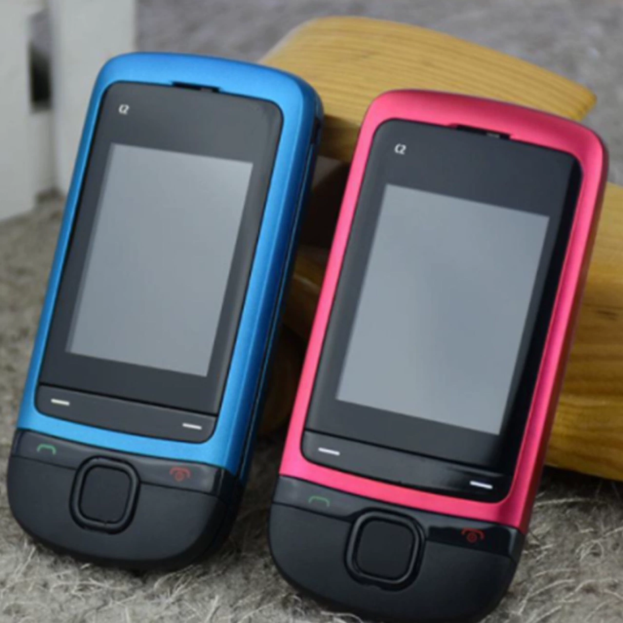 Cross-border e-commerce C2-05 mobile phone Nokia Four-frequency GSM non-smart slide Bluetooth mobile music function