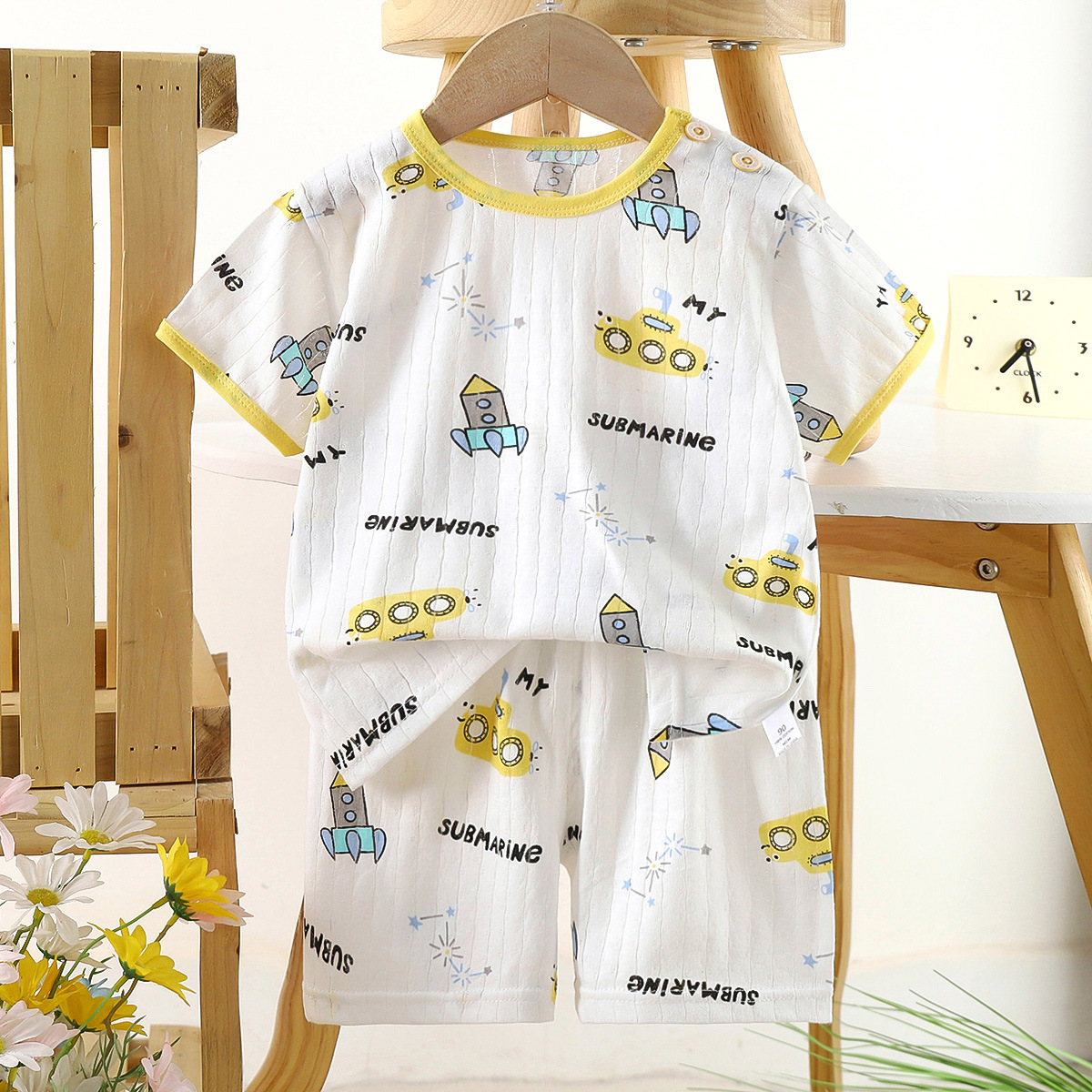 Nuevo traje de bebé de verano de dos piezas de manga corta de algodón para niños, pantalones cortos para bebés, ropa de casa delgada de dibujos animados