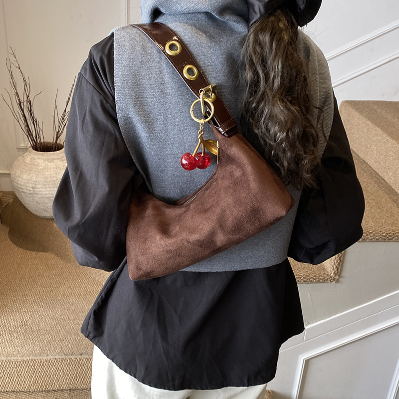 Transfronterizos de alto nivel retro bolso de brazo portátil para mujeres 2025 nuevo invierno mochila de hombro mochila de moda