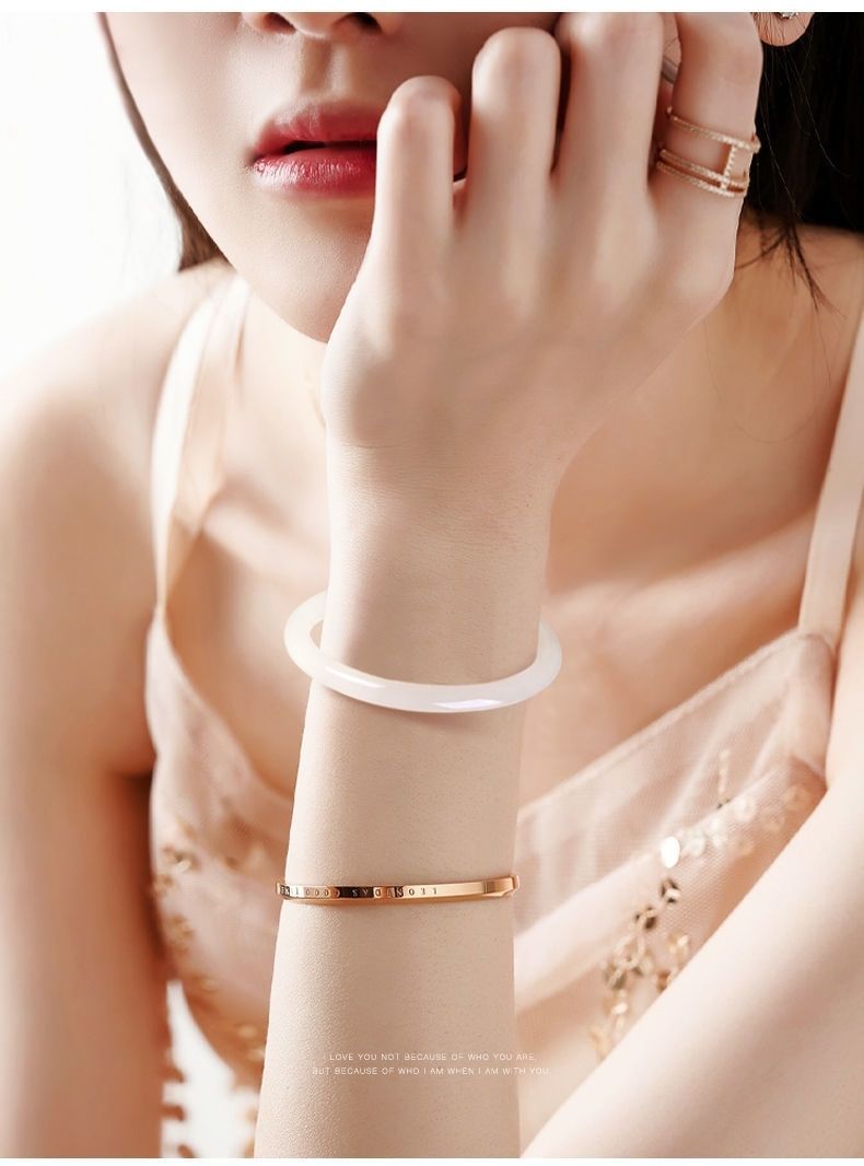 Vòng tay ngọc bích Tân Cương tự nhiên dạng Dingdong dải mỏng mỡ cừu — Vòng tay Dingdong khoảng 7mm để gửi giấy chứng nhận túi quà hộp quà chi tiết 21