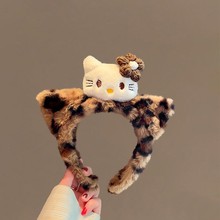 ����kitty�ɐۿ�ͨë�q�l��Ů�ﶬϴĘ��ˮ�����^���W�t�¿�l��