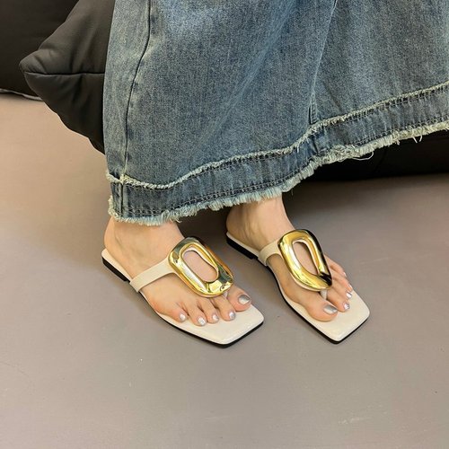 2025 New Square Toe Open-Toe Human Word Outerwear Compatible Toe Slip-On Casual Flat Metal Button Minority Sandals Summer
