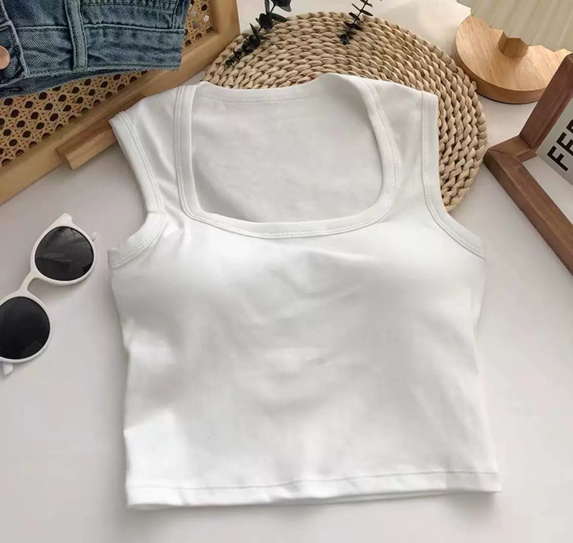 Топ женский Tank Top, корейский стиль, без рукавов с чашками, квадратный вырез, несколько цветов