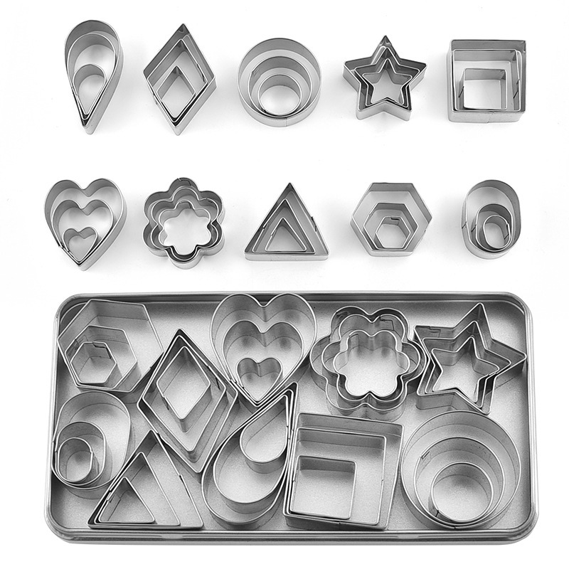 Venta al por mayor de 30 piezas de acero inoxidable molde mini fondant molde geométrico galleta molde de corte herramienta de hornear traje