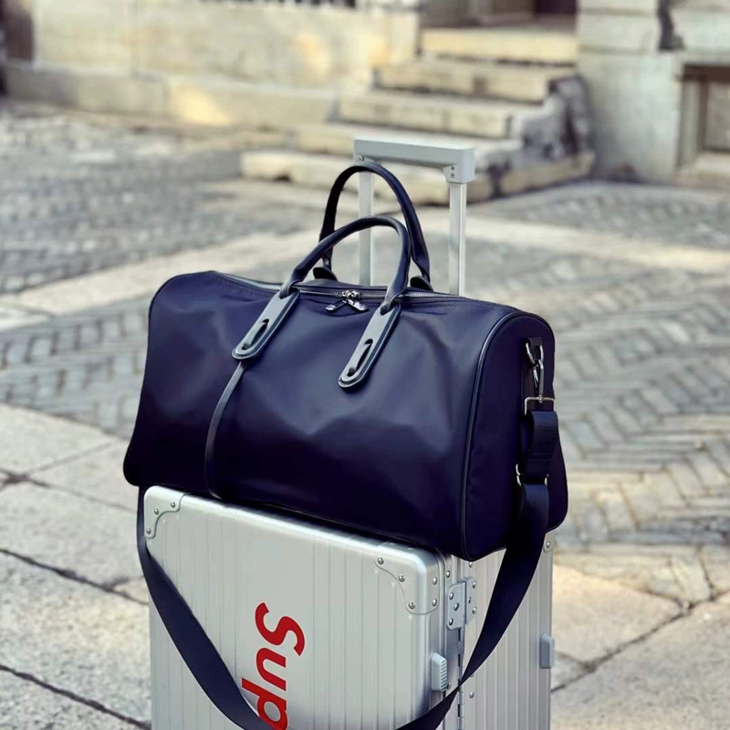 Spot Oxford Cloth Travel Bag, High-End Luggage Bag, Short-Distance Travel Business Trip, Large Storage Bag, Men's Weekend Vacation Bag Spot Oxford Cloth Travel Bag, High-End Luggage Bag, Short-Distance Travel Business Trip, Large Storage Bag, Men's Weekend Vacation Bag
