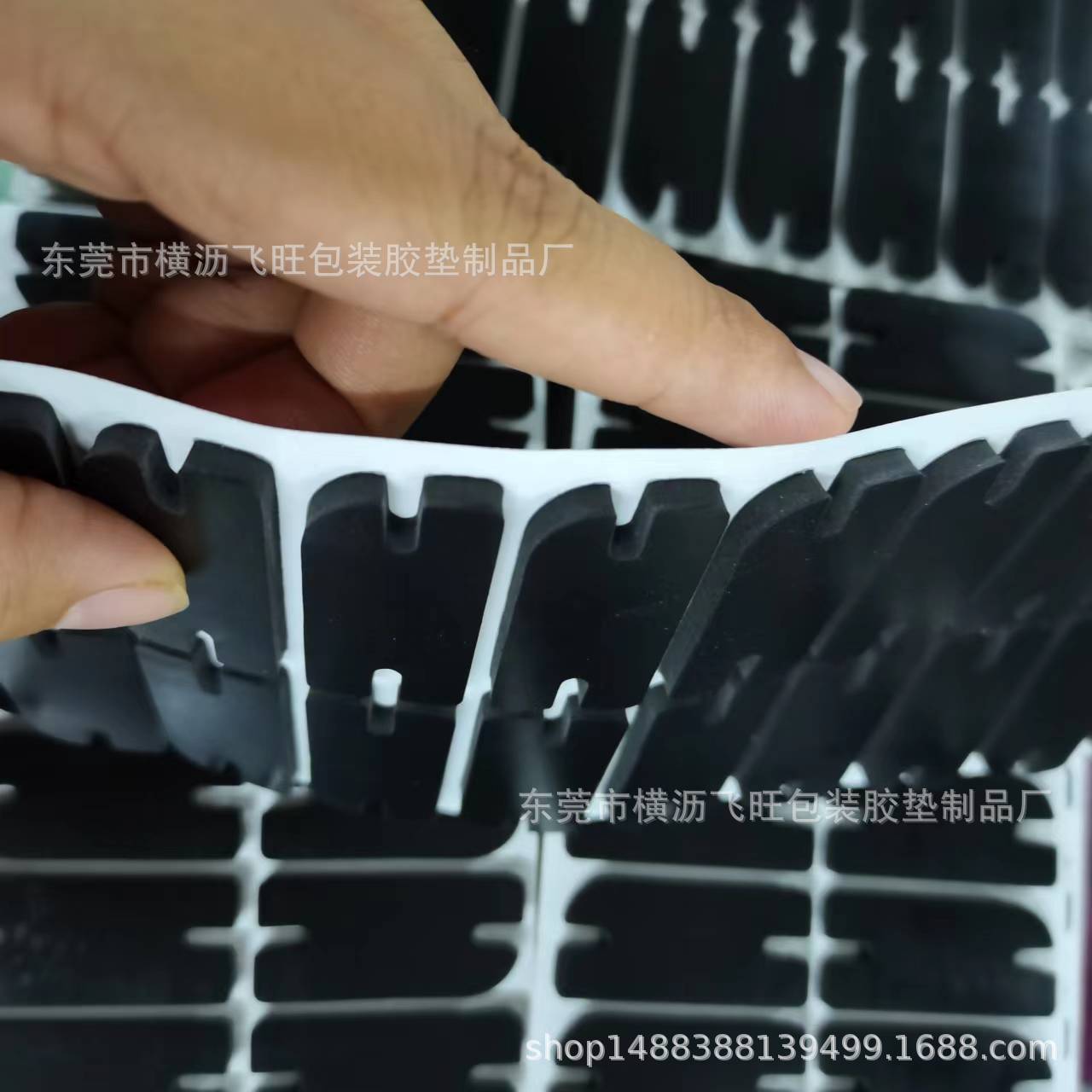 模切加工可来图汽车摆件缓冲减震硅橡胶脚垫自粘背胶异型硅胶垫片