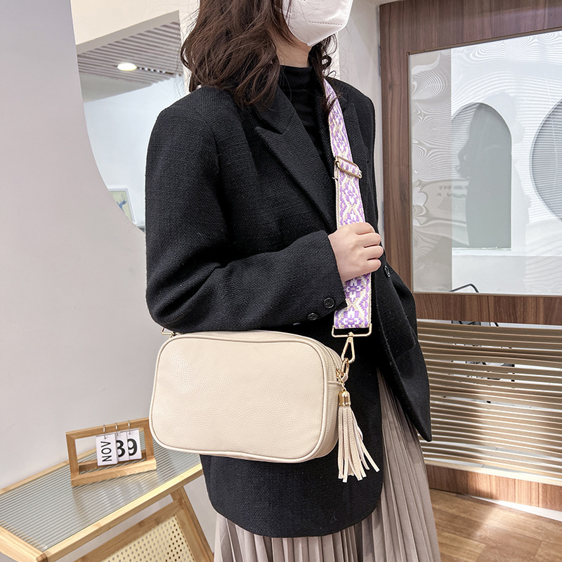 Bolso con flecos 2024, estilo étnico europeo/americano, pequeño para mujer, venta caliente en Amazon, venta transfronteriza