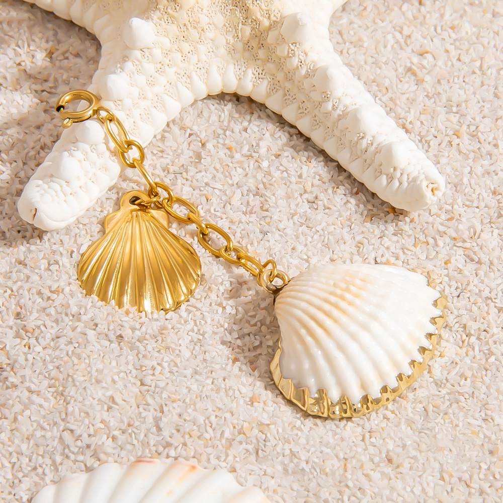 1 Piece 304 Stainless Steel PVD Coated Real Gold Plated Sun Scallop Starfish Polished Pendant Bikini Buckle DIY Ornament Accessories Charm Sleeper Hoop Earrings display picture 4