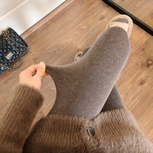 �ﶬ���ӽq�Ӻ��̿�ɫ�Bѝ�m��ů�@�ݻ�ɫ���_�m����ɫ���ѝ֮�M