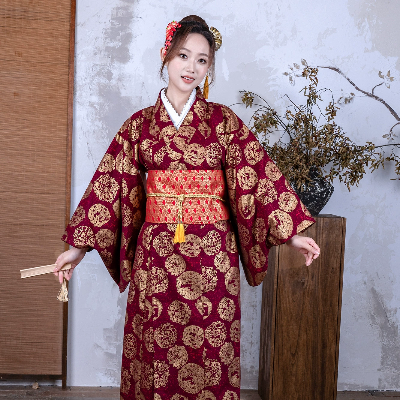 Туан бамбук темно-красный кимоно японский сценарий убийства японского магазина