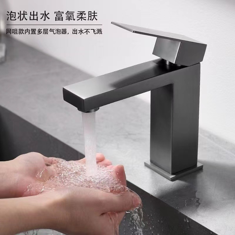 Cuarto de baño caliente y fría Cuenca del grifo lavabo mayor mesa alargada superior e inferior cuenca comercial grifo