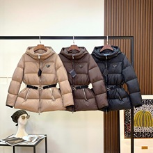 2025pra家三角标款冬季新收腰连帽羽绒服女咖色气质欧美高端外套