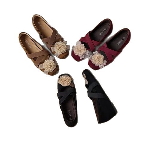 2026 primavera y verano nuevo hermoso rosa suave viento cruzado estilo perezoso un pie zapatos de moda de mujer