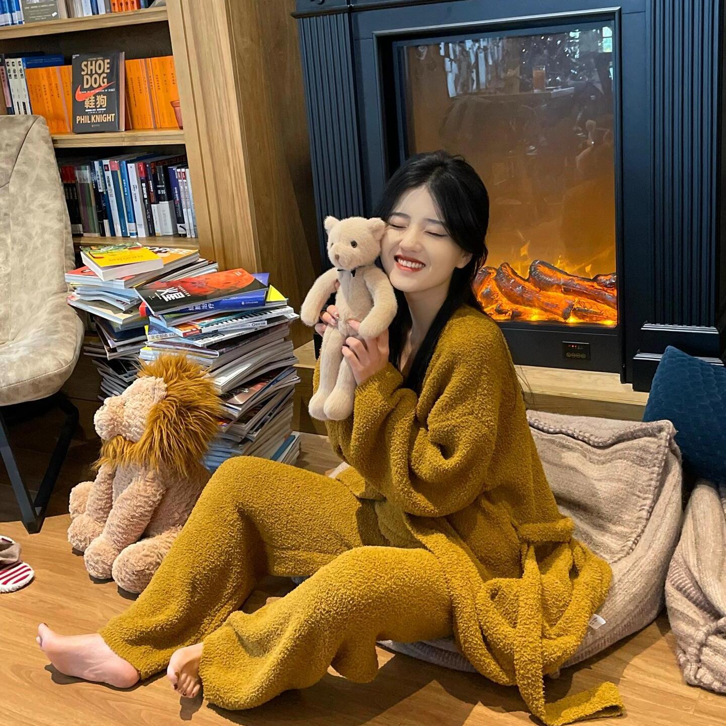 韩版高级纯色半边绒睡衣女冬季新款加绒加厚毛绒针织家居服三件套