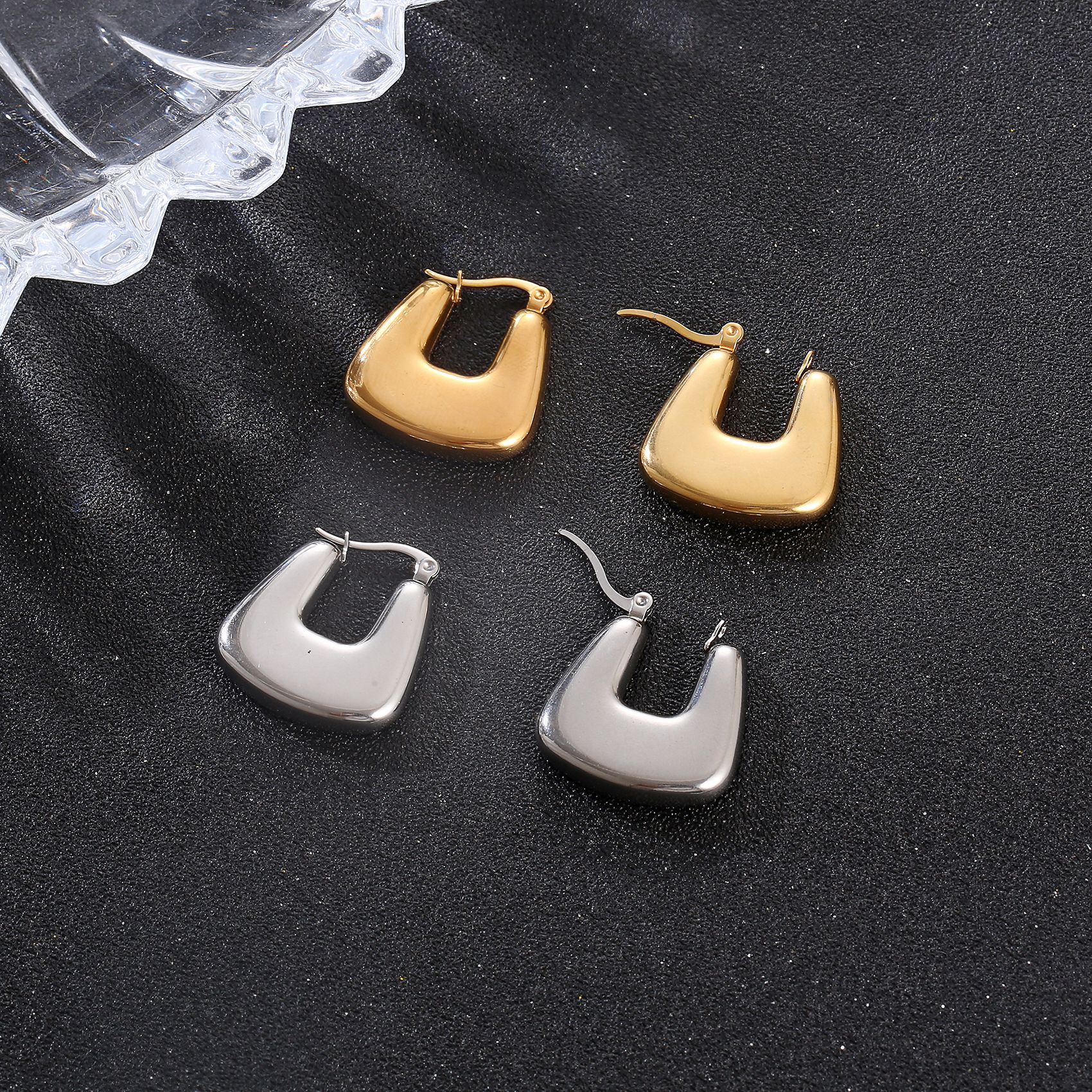 Moda Geométrico Acero Inoxidable Enchapado Aretes 1 Par display picture 1