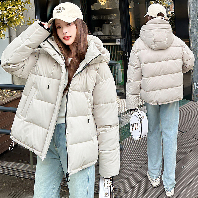 Ropa de algodón corta para mujeres 2025 invierno nuevo estilo coreano suelto plumón casual chaqueta de algodón gruesa