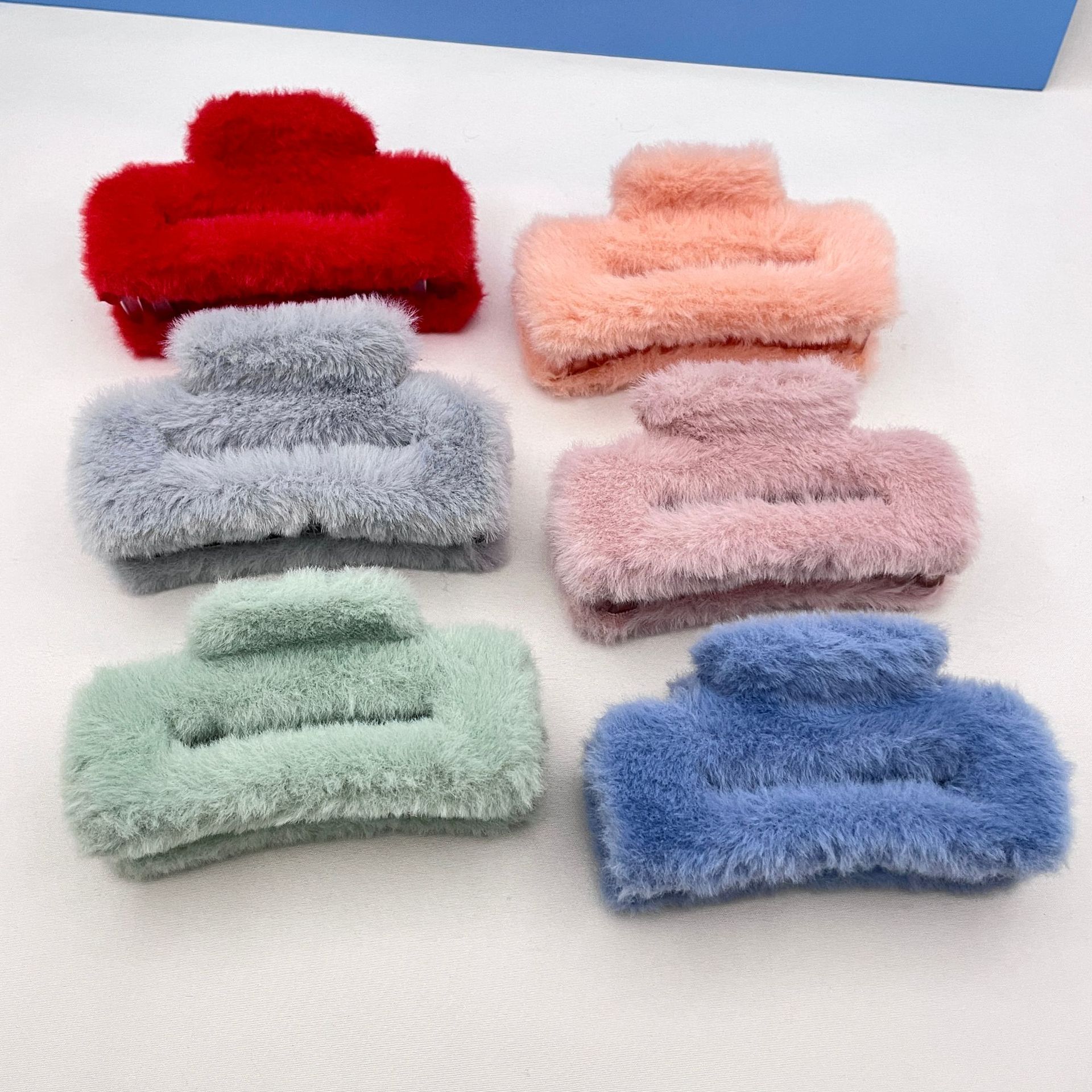 Oufeirle Autumn and Winter Square Plush Hair Clip Large Handmade Rabbit Fur Shark Clip Fluffy Hair Bun Clip Hair Accessory