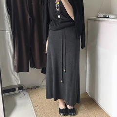 慵懒风纯色抽绳垂感半身裙女2025秋季新款百搭宽松显瘦A字裙长裙