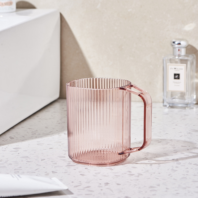 Transparent Plastic Mouthwash Cup For Children And Students_voghion.com