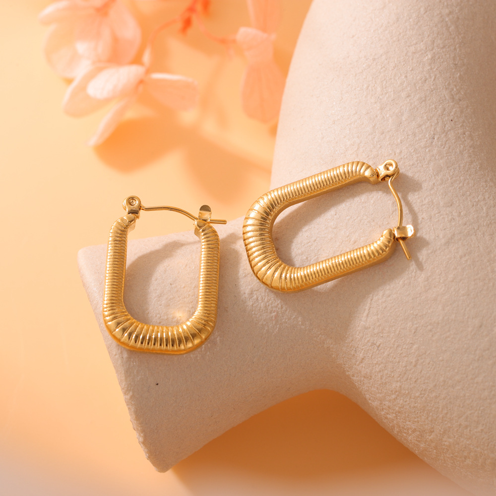 Pendientes de acero inoxidable estilo europeo, minimalista y ligero