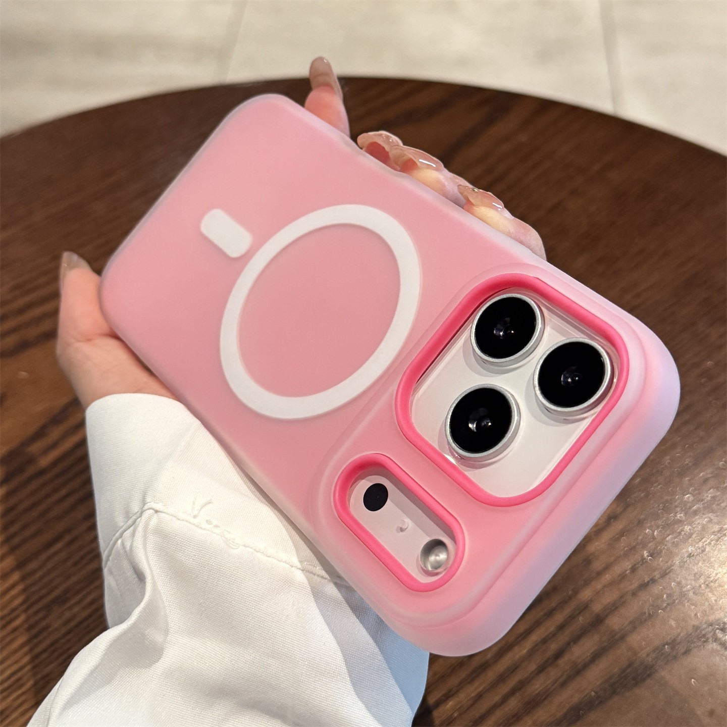 Funda de teléfono móvil de moda dos en uno con diseño de gelatina escarchada para Apple 17, adecuada para iPhone 15, funda protectora simple anticaída 16