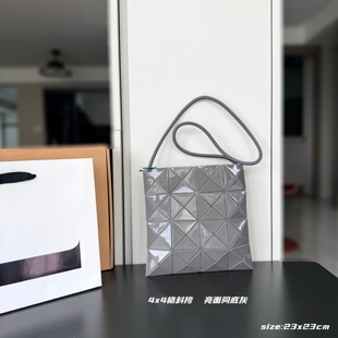 �ձ����7���޶��¿�4X4����μ�б��Ů�����ĸ�С����Ҹ�����