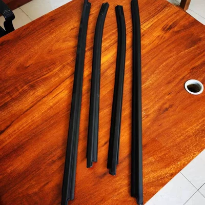Vehicle Sealing Strip 2005-2015 Window Trim Strips