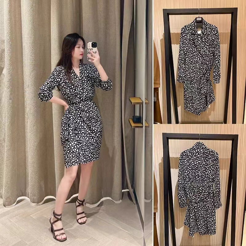 Max Home Original 24 Autumn and Winter V-neck Printed Heavy-weight Silk Twill Wrap Dress for dress Women